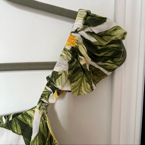 H&M Ruffle Tank Top - Picture 3 of 5